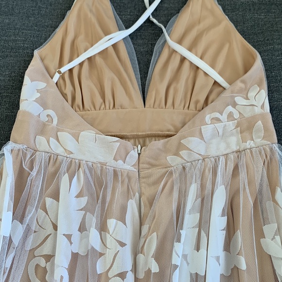 Special Occasion Maxi Dress with Velvet Floral Detail, Size M, Color Nude&White - Picture 9 of 16